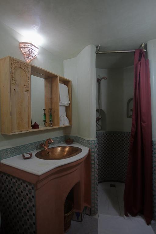 Riad Dar Ziryab Fes Luaran gambar