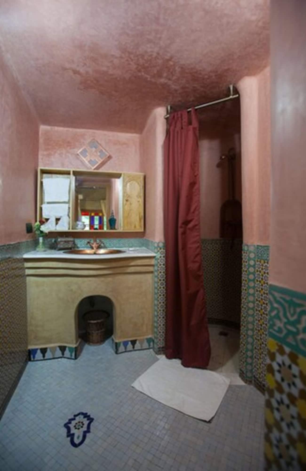 Riad Dar Ziryab Fes Luaran gambar
