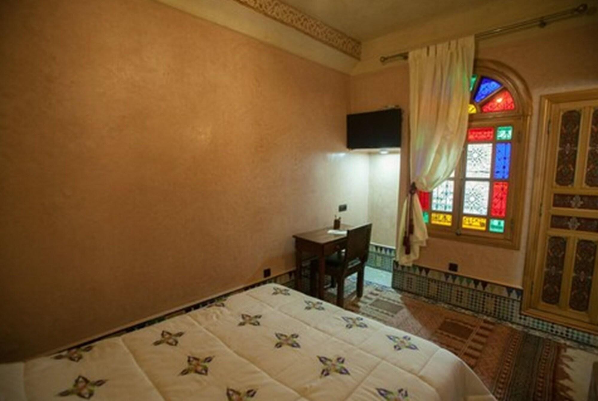 Riad Dar Ziryab Fes Luaran gambar