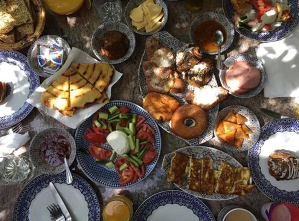 Riad Dar Ziryab Fes Luaran gambar