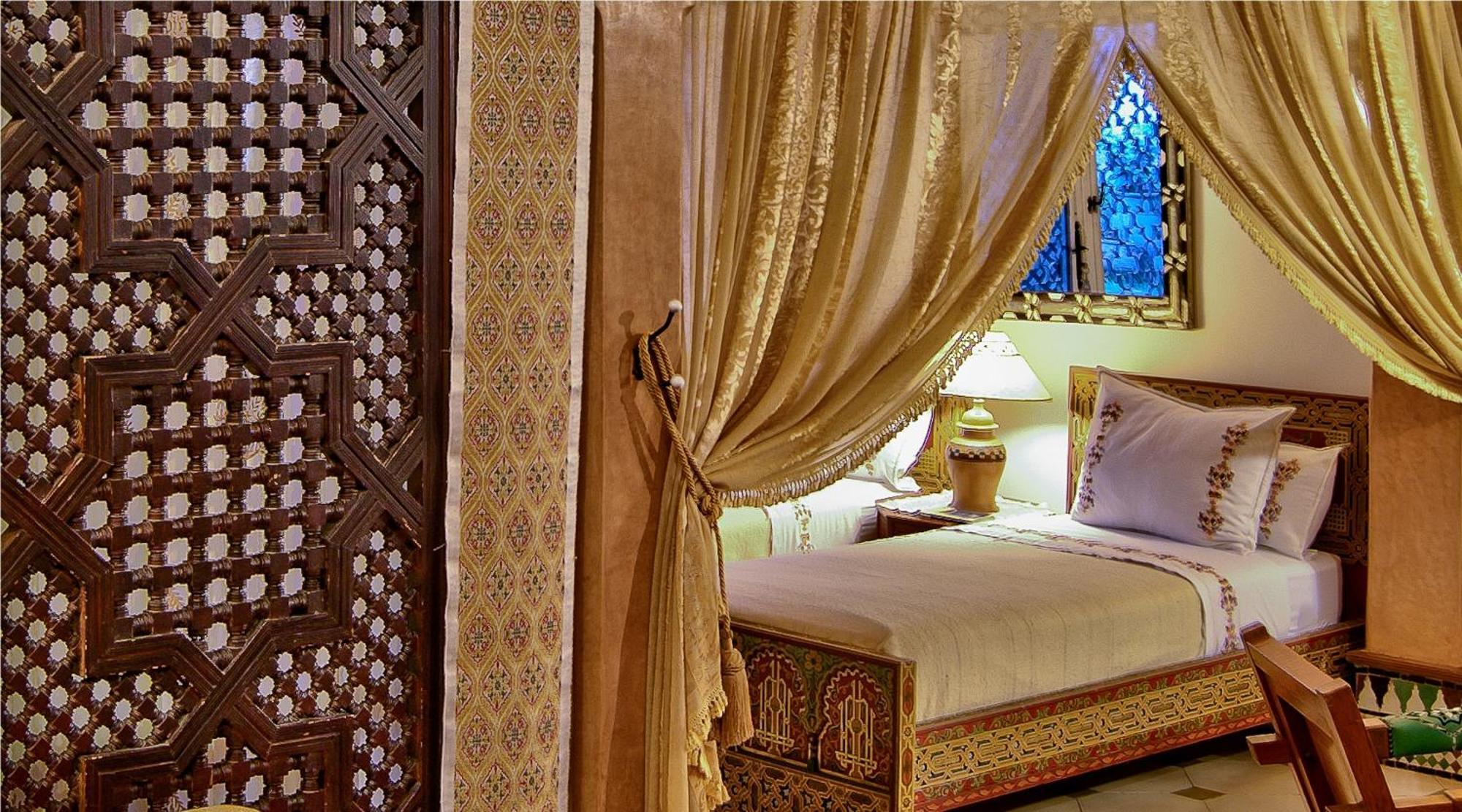 Riad Dar Ziryab Fes Bilik gambar