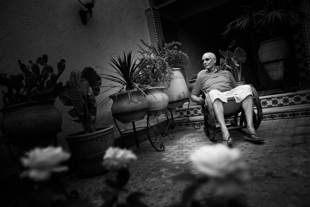 Riad Dar Ziryab Fes Luaran gambar