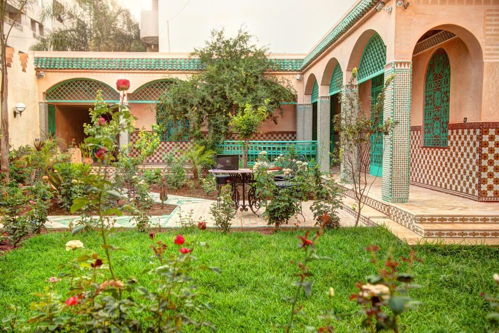 Riad Dar Ziryab Fes Luaran gambar